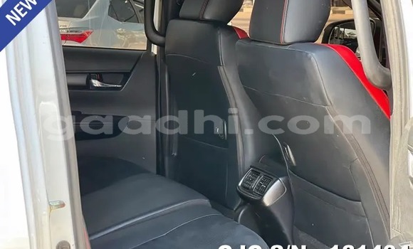 Buy Used Toyota Hiluxe Revo White Car in Mogadishu in Somalia Buy Used Toyota Hiluxe Revo White Car in Mogadishu in Somalia