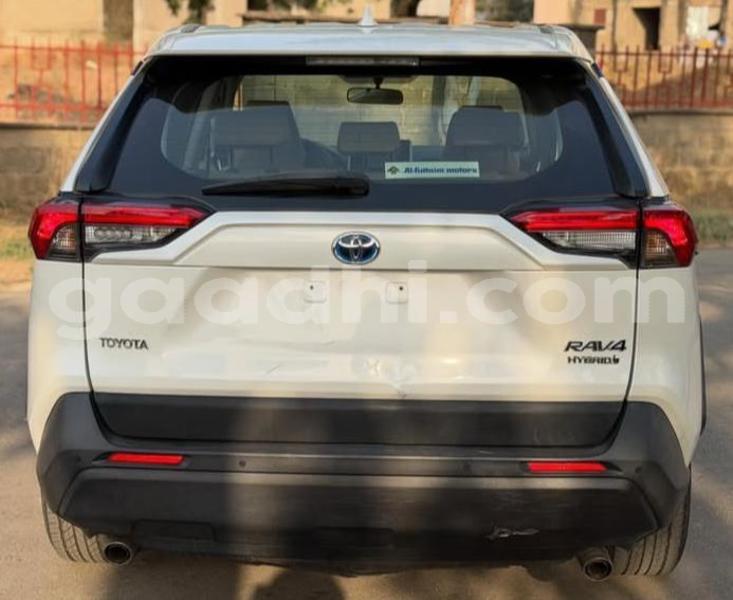Big with watermark toyota rav4 bari bandarmu ayo 6176