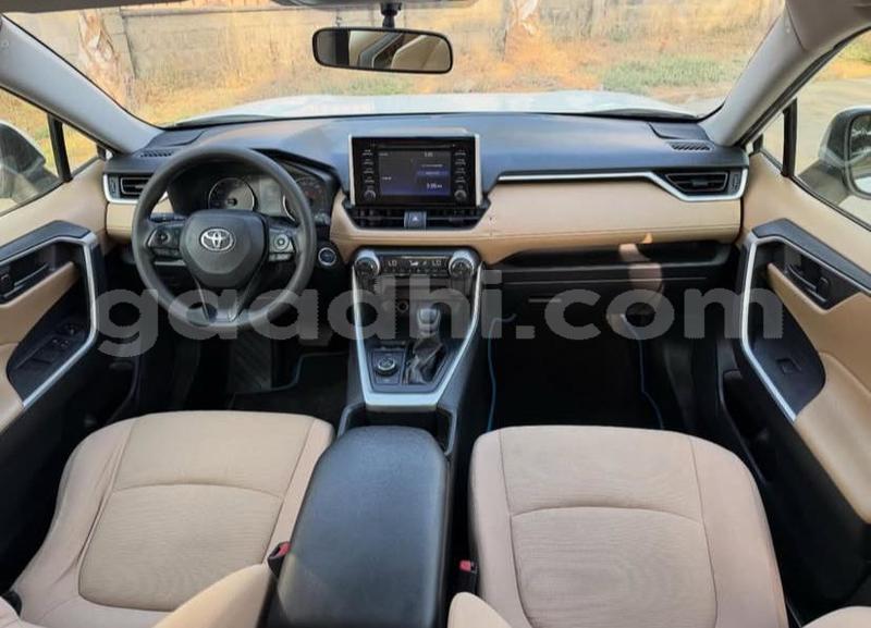 Big with watermark toyota rav4 bari bandarmu ayo 6176