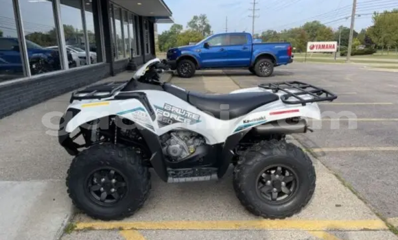 ይግዙ አዲስ Kawasaki Brute Force ነጭ ሞተር በ 'ኤም በ Galgudug ይግዙ አዲስ Kawasaki Brute Force ነጭ ሞተር በ 'ኤም በ Galgudug