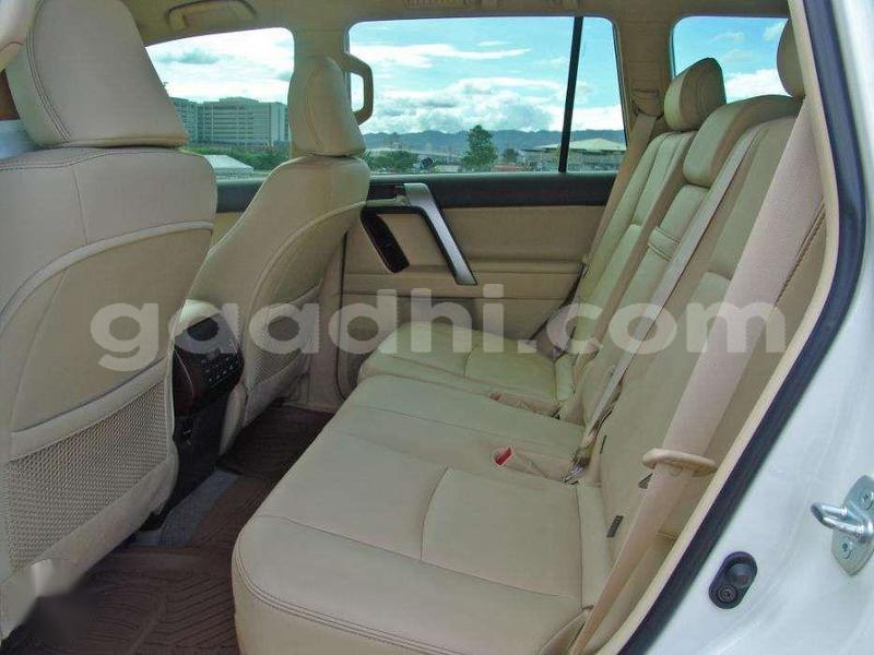 Big with watermark toyota land cruiser prado somaliland hargeysa 6186