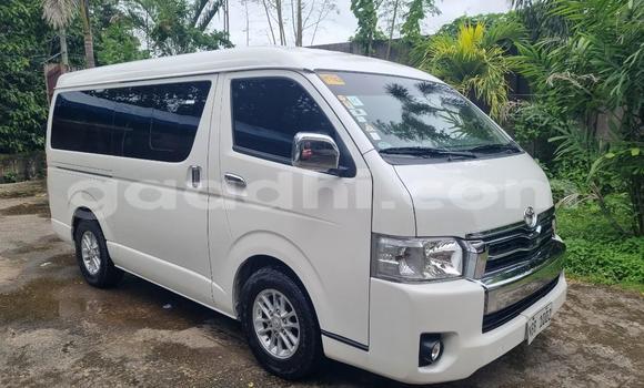 Buy Used Toyota Hiace White Car in Sayla' in Awdal
