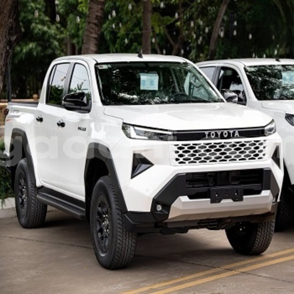 Big with watermark toyota hilux somalia mogadishu 6229