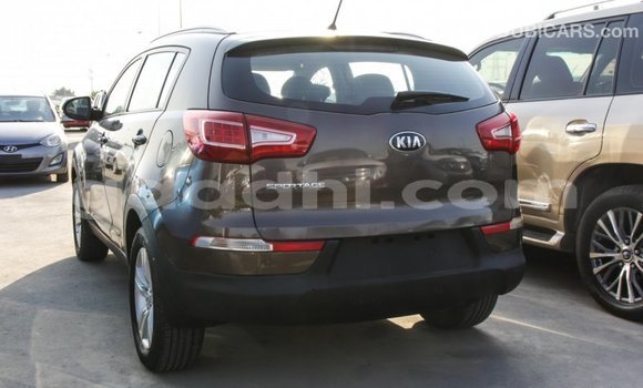 اشتري Imported Kia Sportage بنى سيارة في Import - Dubai في الصومال اشتري Imported Kia Sportage بنى سيارة في Import - Dubai في الصومال