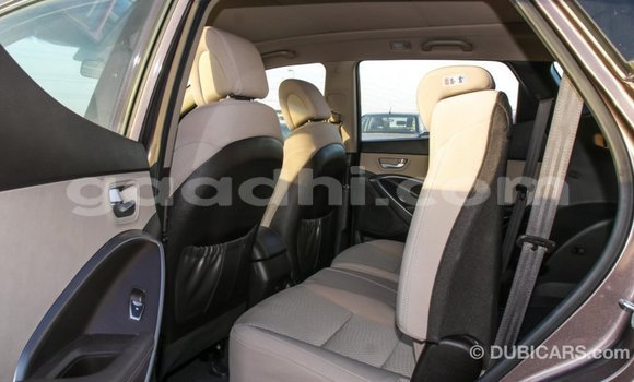 Imported Hyundai Santa Fe Brown Makiinaa iti Import - Dubai keessatti Somalia keessatti Imported Hyundai Santa Fe Brown Makiinaa iti Import - Dubai keessatti Somalia keessatti