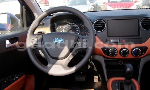 Imported Hyundai i10 Blue Makiinaa iti Import - Dubai keessatti Somalia keessatti Imported Hyundai i10 Blue Makiinaa iti Import - Dubai keessatti Somalia keessatti