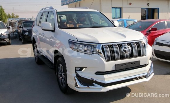 Imported Toyota Prado White Makiinaa iti Import - Dubai keessatti Somalia keessatti Imported Toyota Prado White Makiinaa iti Import - Dubai keessatti Somalia keessatti