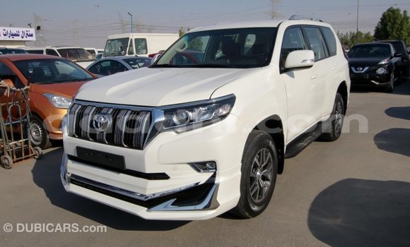 Imported Toyota Prado White Makiinaa iti Import - Dubai keessatti Somalia keessatti Imported Toyota Prado White Makiinaa iti Import - Dubai keessatti Somalia keessatti