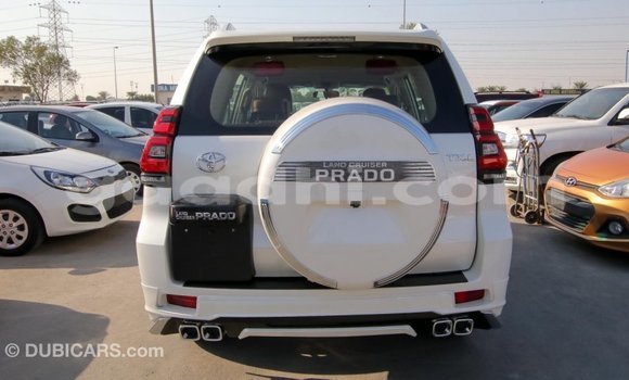 Imported Toyota Prado White Makiinaa iti Import - Dubai keessatti Somalia keessatti Imported Toyota Prado White Makiinaa iti Import - Dubai keessatti Somalia keessatti