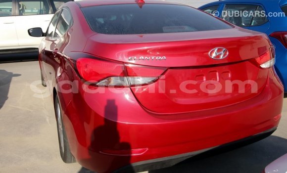 Acheter Import Voiture Hyundai Elantra Rouge à Import - Dubai, Somalie Acheter Import Voiture Hyundai Elantra Rouge à Import - Dubai, Somalie