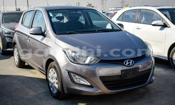 Imported Hyundai i20 Other Makiinaa iti Import - Dubai keessatti Somalia keessatti Imported Hyundai i20 Other Makiinaa iti Import - Dubai keessatti Somalia keessatti