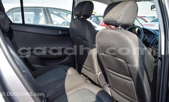 Imported Hyundai i20 Other Makiinaa iti Import - Dubai keessatti Somalia keessatti Imported Hyundai i20 Other Makiinaa iti Import - Dubai keessatti Somalia keessatti