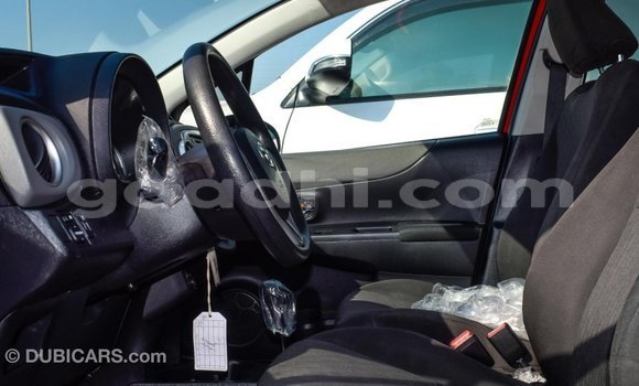 اشتري Imported Toyota Yaris أحمر سيارة في Import - Dubai في الصومال اشتري Imported Toyota Yaris أحمر سيارة في Import - Dubai في الصومال
