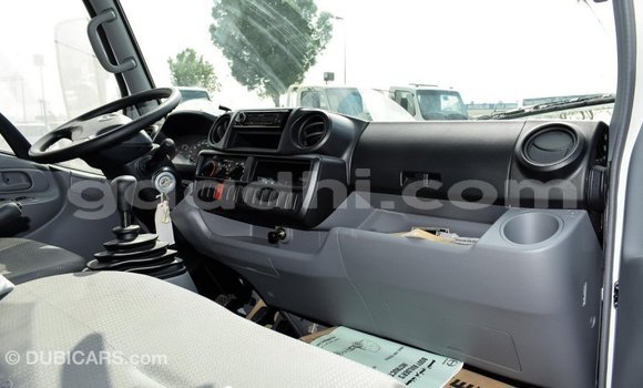 اشتري Imported Hino 300 Series أبيض شاحنة في Import - Dubai في الصومال اشتري Imported Hino 300 Series أبيض شاحنة في Import - Dubai في الصومال