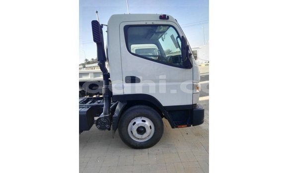 اشتري Imported Mitsubishi i أبيض سيارة في Import - Dubai في الصومال اشتري Imported Mitsubishi i أبيض سيارة في Import - Dubai في الصومال