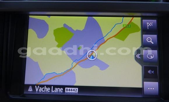 Buy Used Toyota Land Cruiser Prado White Car in Mogadishu in Somalia Buy Used Toyota Land Cruiser Prado White Car in Mogadishu in Somalia