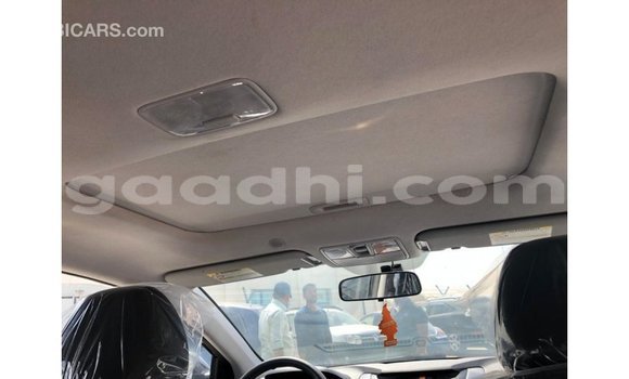 Buy Import Hyundai Elantra Black Car in Import - Dubai in Somalia