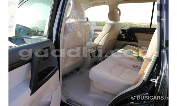 Buy Import Toyota Land Cruiser Black Car in Import - Dubai in Somalia Buy Import Toyota Land Cruiser Black Car in Import - Dubai in Somalia