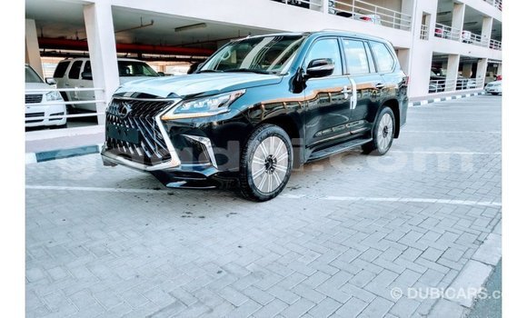 Imported Lexus LX Black Makiinaa iti Import - Dubai keessatti Somalia keessatti Imported Lexus LX Black Makiinaa iti Import - Dubai keessatti Somalia keessatti