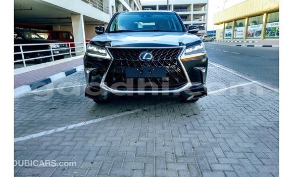 Imported Lexus LX Black Makiinaa iti Import - Dubai keessatti Somalia keessatti Imported Lexus LX Black Makiinaa iti Import - Dubai keessatti Somalia keessatti