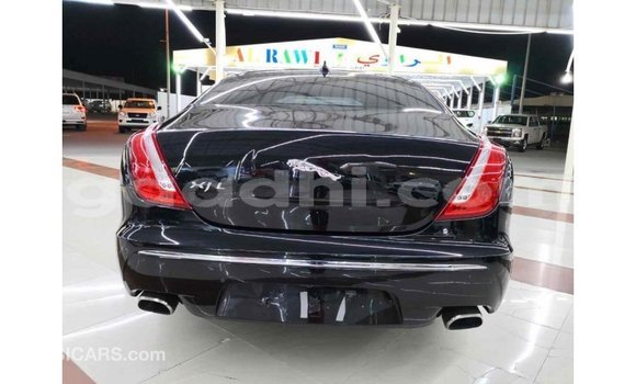 Imported Jaguar XJ Black Makiinaa iti Import - Dubai keessatti Somalia keessatti Imported Jaguar XJ Black Makiinaa iti Import - Dubai keessatti Somalia keessatti