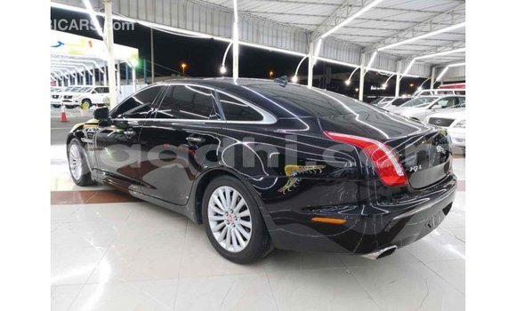 Imported Jaguar XJ Black Makiinaa iti Import - Dubai keessatti Somalia keessatti Imported Jaguar XJ Black Makiinaa iti Import - Dubai keessatti Somalia keessatti