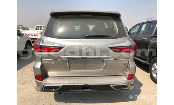 اشتري Imported Lexus LX آخر سيارة في Import - Dubai في الصومال اشتري Imported Lexus LX آخر سيارة في Import - Dubai في الصومال