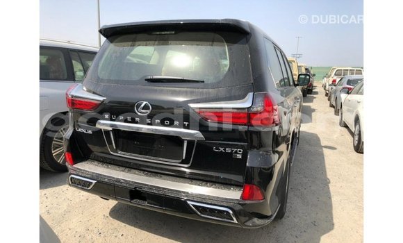اشتري Imported Lexus LX أسود سيارة في Import - Dubai في الصومال اشتري Imported Lexus LX أسود سيارة في Import - Dubai في الصومال