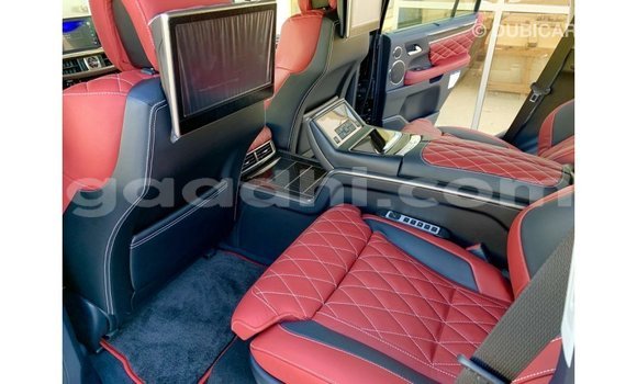 اشتري Imported Lexus LX أبيض سيارة في Import - Dubai في الصومال اشتري Imported Lexus LX أبيض سيارة في Import - Dubai في الصومال
