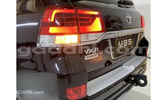 اشتري Imported Toyota Land Cruiser أسود سيارة في Import - Dubai في الصومال اشتري Imported Toyota Land Cruiser أسود سيارة في Import - Dubai في الصومال
