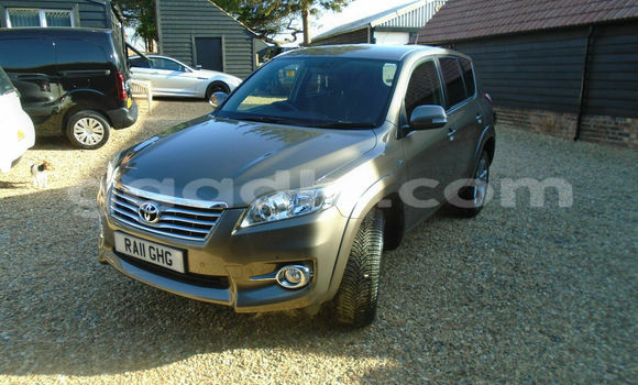 Buy Used Toyota RAV4 Beige Car in Mogadishu in Somalia Buy Used Toyota RAV4 Beige Car in Mogadishu in Somalia