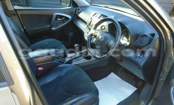 Buy Used Toyota RAV4 Beige Car in Mogadishu in Somalia Buy Used Toyota RAV4 Beige Car in Mogadishu in Somalia