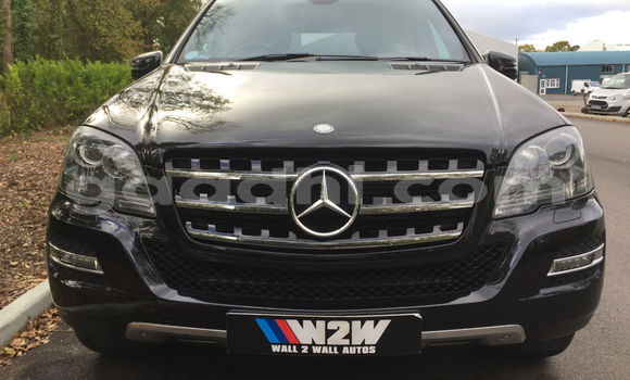 Buy Used Mercedes-Benz ML–Class Black Car in Mogadishu in Somalia Buy Used Mercedes-Benz ML–Class Black Car in Mogadishu in Somalia