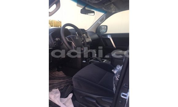 اشتري Imported Toyota Prado أسود سيارة في Import - Dubai في الصومال اشتري Imported Toyota Prado أسود سيارة في Import - Dubai في الصومال