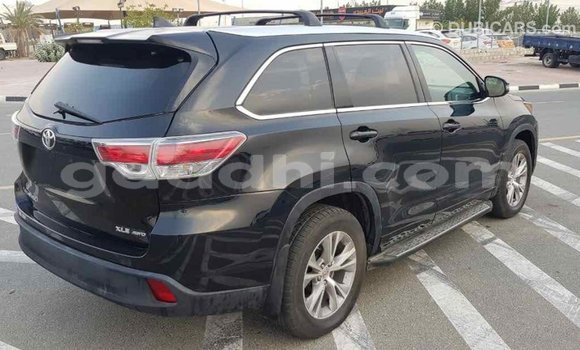 اشتري Imported Toyota Highlander أسود سيارة في Import - Dubai في الصومال اشتري Imported Toyota Highlander أسود سيارة في Import - Dubai في الصومال