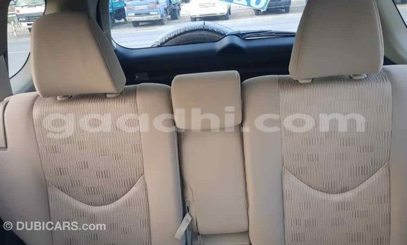 اشتري Imported Toyota HiAce بنى شاحنة في Import - Dubai في الصومال اشتري Imported Toyota HiAce بنى شاحنة في Import - Dubai في الصومال