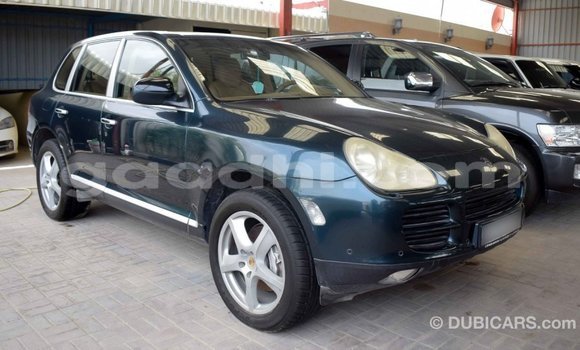 Imported Porsche Cayenne Green Makiinaa iti Import - Dubai keessatti Somalia keessatti Imported Porsche Cayenne Green Makiinaa iti Import - Dubai keessatti Somalia keessatti