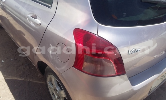 Nunua Ilio tumika Toyota Vitz Nyeusi Gari ndani ya Mogadishu nchini Somalia Nunua Ilio tumika Toyota Vitz Nyeusi Gari ndani ya Mogadishu nchini Somalia