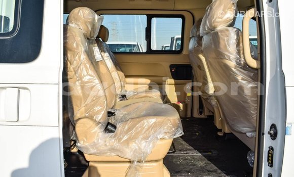 Acheter Import Voiture Hyundai Accent Blanc à Import - Dubai, Somalie Acheter Import Voiture Hyundai Accent Blanc à Import - Dubai, Somalie