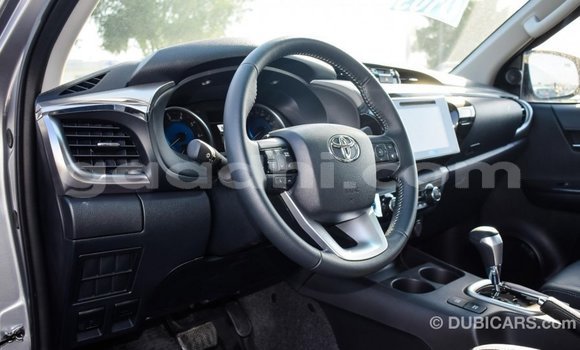 Acheter Import Voiture Toyota Hilux Autre à Import - Dubai, Somalie Acheter Import Voiture Toyota Hilux Autre à Import - Dubai, Somalie