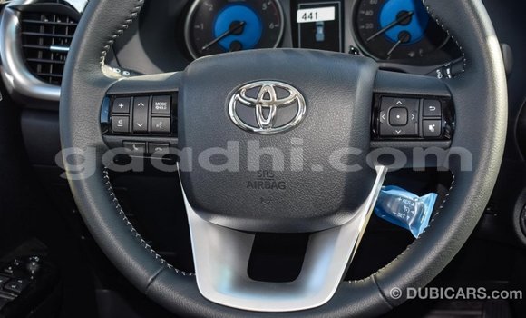 Acheter Import Voiture Toyota Hilux Autre à Import - Dubai, Somalie Acheter Import Voiture Toyota Hilux Autre à Import - Dubai, Somalie