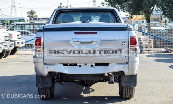 Acheter Import Voiture Toyota Hilux Autre à Import - Dubai, Somalie Acheter Import Voiture Toyota Hilux Autre à Import - Dubai, Somalie