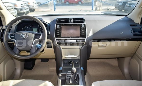 اشتري Imported Toyota Prado أسود سيارة في Import - Dubai في الصومال اشتري Imported Toyota Prado أسود سيارة في Import - Dubai في الصومال