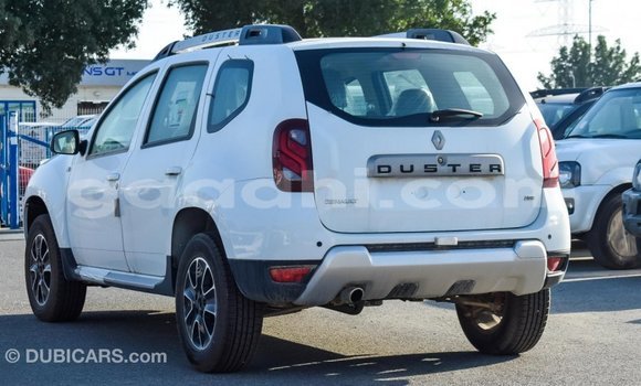 اشتري Imported Renault Duster أبيض سيارة في Import - Dubai في الصومال اشتري Imported Renault Duster أبيض سيارة في Import - Dubai في الصومال
