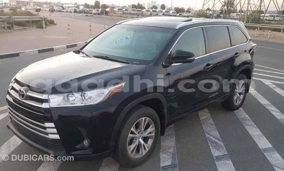 ይግዙ Imported Toyota Highlander ጥቁር መኪና በ Import - Dubai በ ሶማሊያ ይግዙ Imported Toyota Highlander ጥቁር መኪና በ Import - Dubai በ ሶማሊያ
