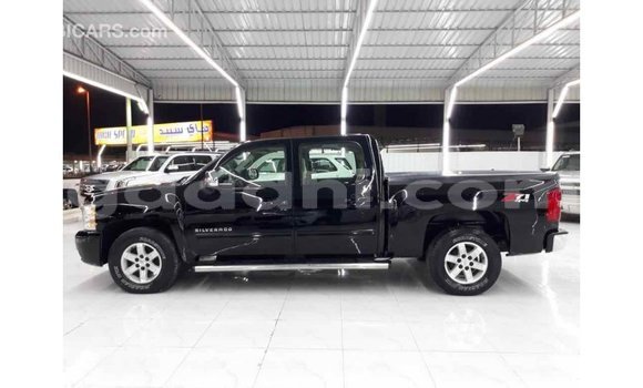 Buy Import Chevrolet Silverado Black Car in Import - Dubai in Somalia