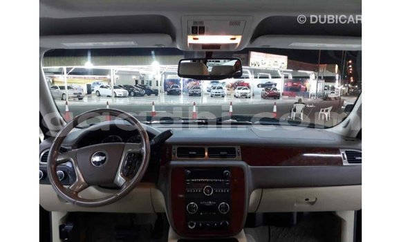 Imported Chevrolet Silverado Black Makiinaa iti Import - Dubai keessatti Somalia keessatti Imported Chevrolet Silverado Black Makiinaa iti Import - Dubai keessatti Somalia keessatti