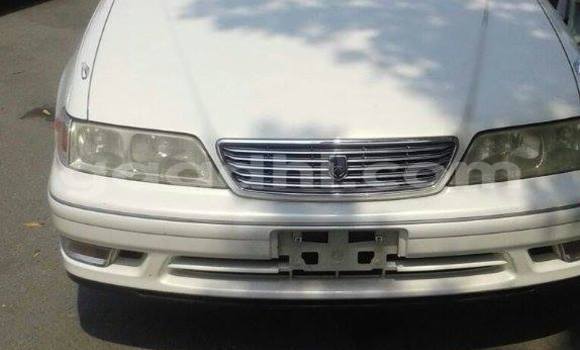 اشتري مستعمل Toyota MR2 أبيض سيارة في هرجيسا في أرض الصومال اشتري مستعمل Toyota MR2 أبيض سيارة في هرجيسا في أرض الصومال