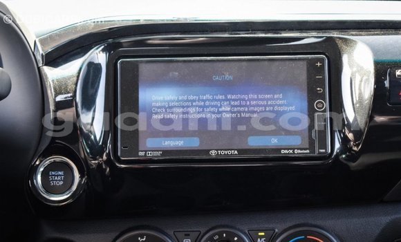 Imported Toyota Hilux Other Makiinaa iti Import - Dubai keessatti Somalia keessatti Imported Toyota Hilux Other Makiinaa iti Import - Dubai keessatti Somalia keessatti