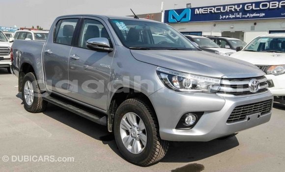 اشتري Imported Toyota Hilux آخر سيارة في Import - Dubai في الصومال اشتري Imported Toyota Hilux آخر سيارة في Import - Dubai في الصومال